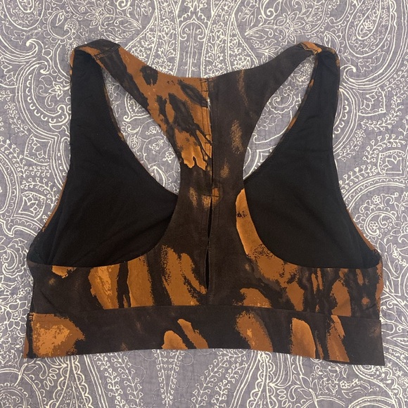 Aerie biker shorts/sports bra matching set - Picture 7 of 9